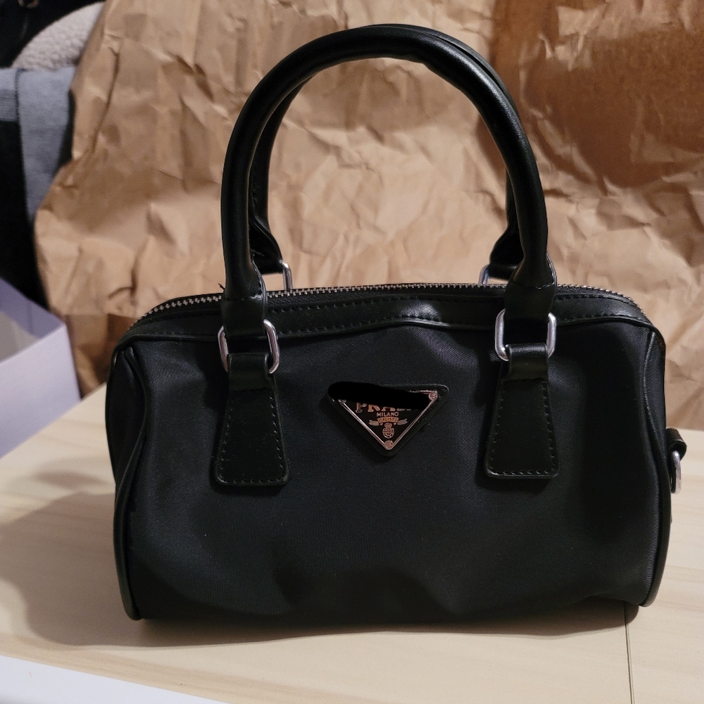 Black mini nylon bag